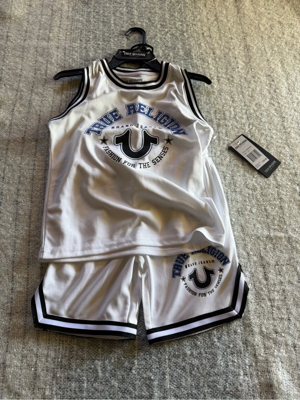 True Religion Boys L7 White Blue Casual Tank Set Basketball